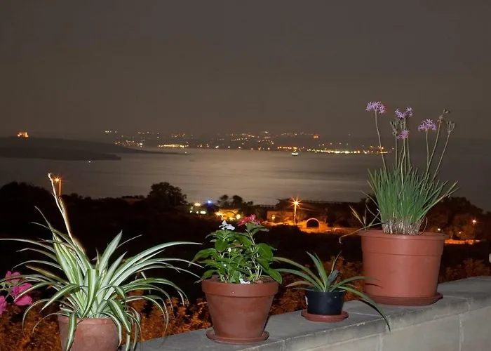 Holiday home Great Seaviews Location - Free Gozo Taxi Service, Fast Wifi, Bicycles, Bbq & Parking, No Car Needed