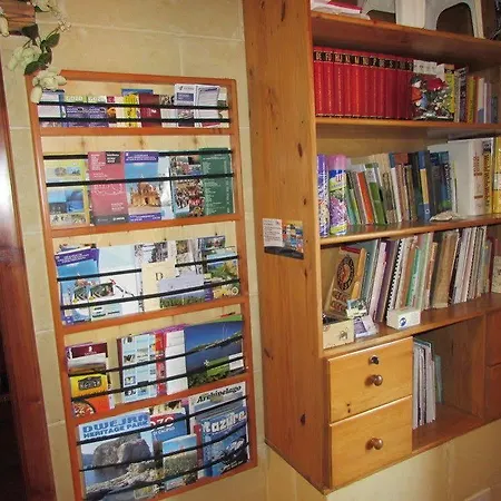 Great Seaviews Location - Free Gozo Taxi Service, Fast Wifi, Bicycles, Bbq & Parking, No Car Needed