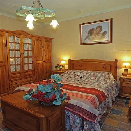 Great Seaviews Location - Free Gozo Taxi Service, Fast Wifi, Bicycles, Bbq & Parking, No Car Needed * アインシーレム