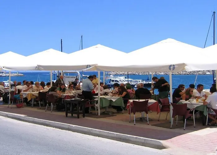 Feriehus Great Seaviews Location - Free Gozo Taxi Service, Fast Wifi, Bicycles, Bbq & Parking, No Car Needed Għajnsielem